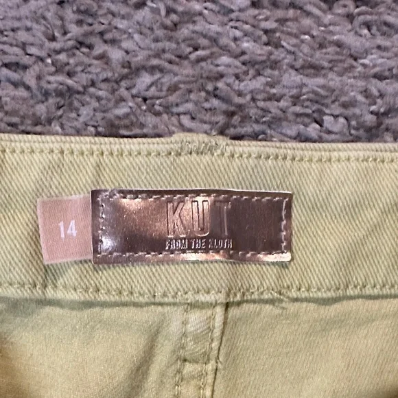 Kut from the Kloth Meg Flare Jeans in Yellow Size 14 - Picture 5 of 7